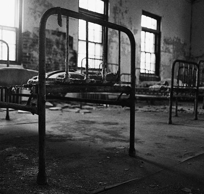 Abandoned beds at Norwich State Hospital