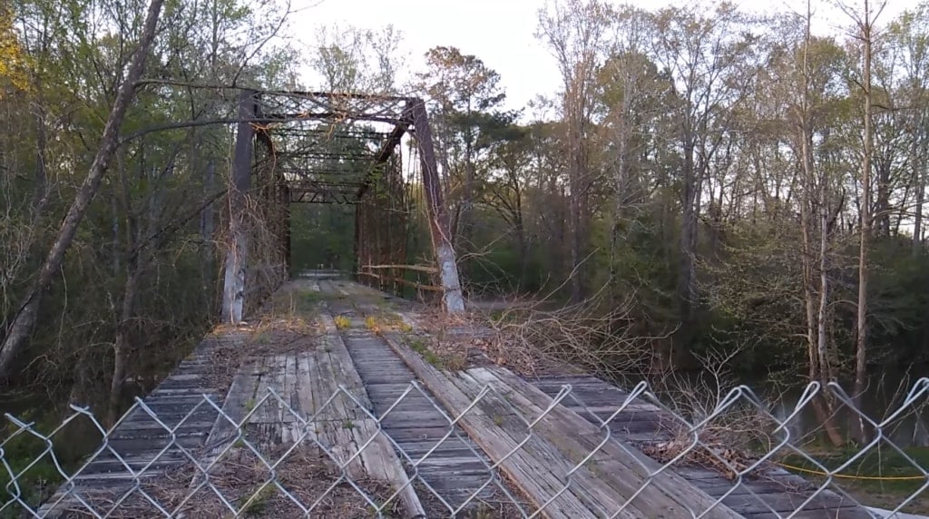 Hell's Gate Bridge