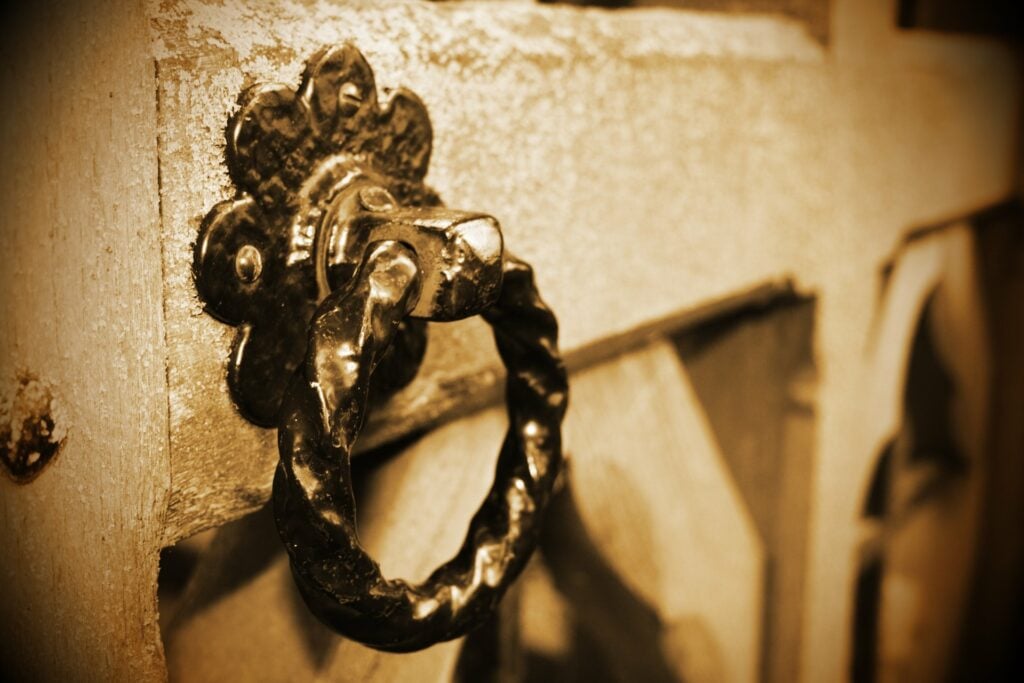 A door knocker