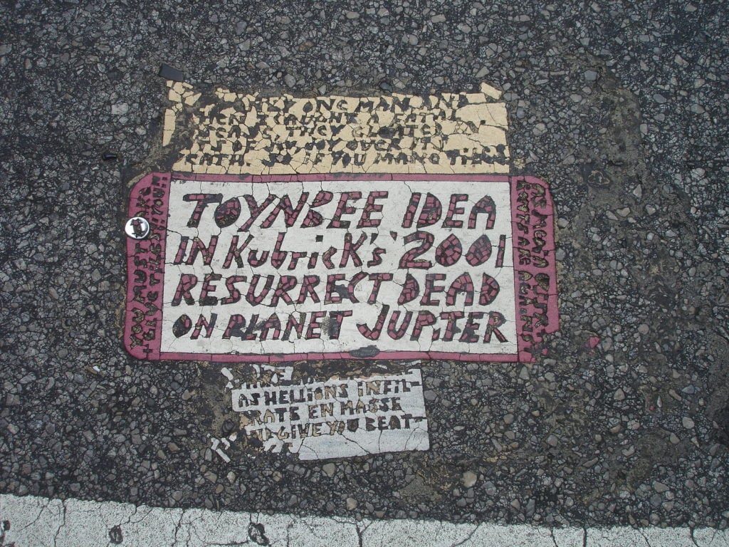 A Toynbee tile