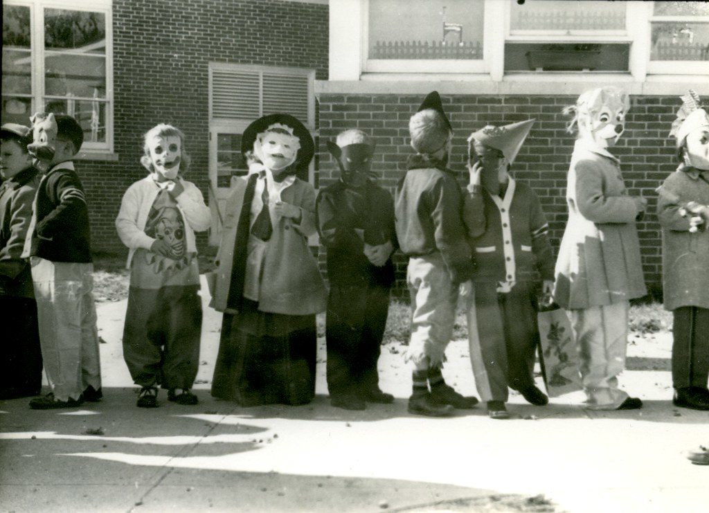 Kids in vintage Halloween costumes