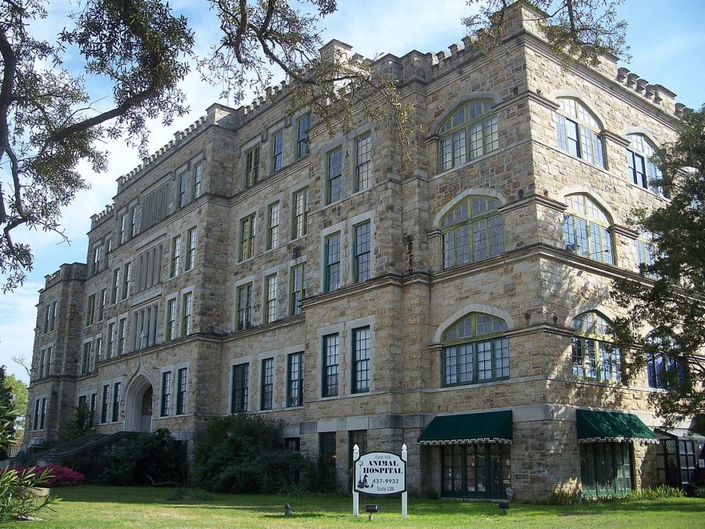 The exterior of Pensacola's old Sacred Heart Hospital