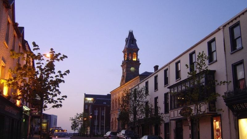 A street in Sligo, Ireland at night