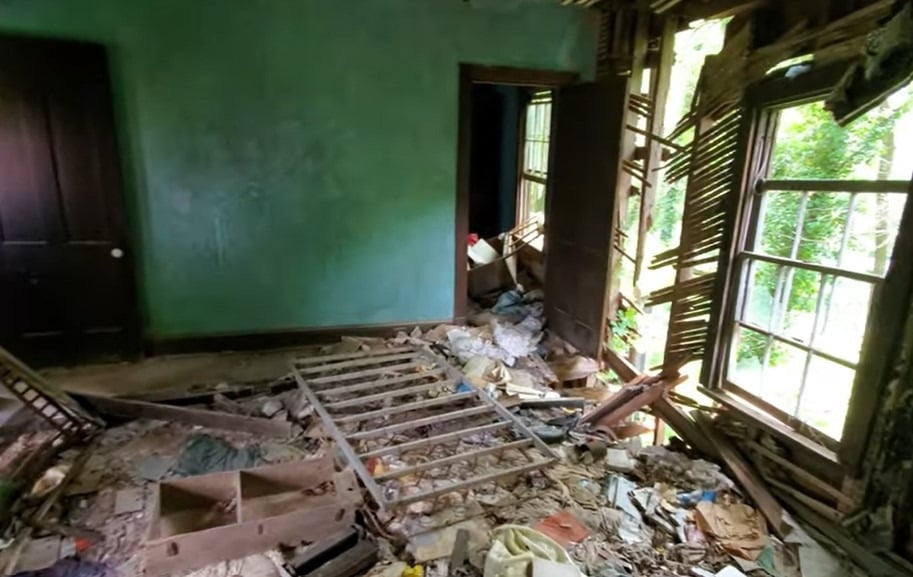 A destroyed room inside the Winderbourne Mansion
