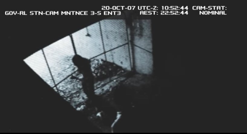 A screenshot from The Tunnel